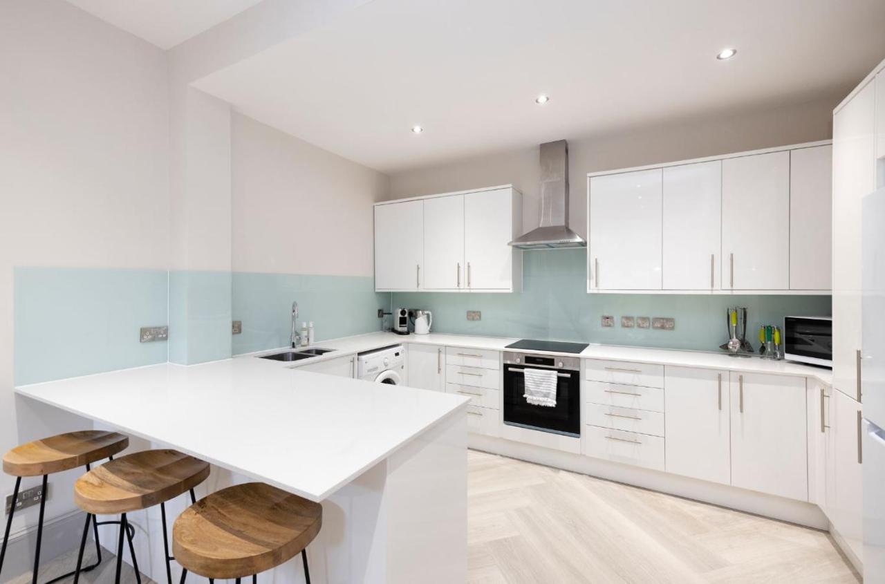 Stylish 3-Bedroom Edinburgh City Getaway ภายนอก รูปภาพ